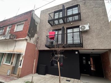 VENTA DE DEPTO MODERNO TODO EQUIPADO!