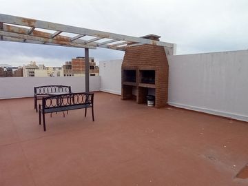 VENTA OFICINA PB INTERNA BARRIO GENERAL PAZ