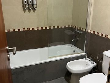 VENTA PH 5 AMBIENTES MODERNO EN SAENZ PEÑA