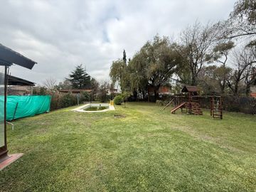 VENTA CASA 4 AMB C/PILETA APTA CREDITO DEL VISO
