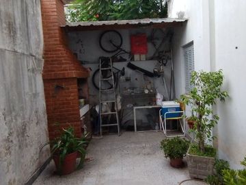 VENTA, PH PATIO y PARRILLA, ESTADO Y UB. UNICO.