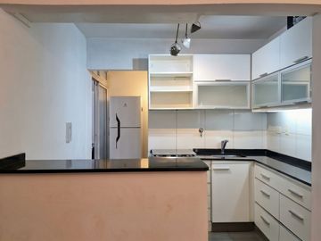 VENTA DEPTO 3 ambientes COLEGIALES 2 patios