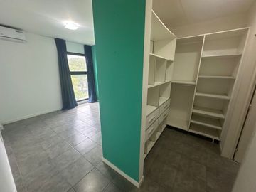 Bº Olimpico - Depto. 3 Ambientes con 2 Baños