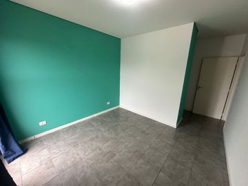 Bº Olimpico - Depto. 3 Ambientes con 2 Baños