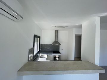 VENTA DEPTO C/JARDÍN Y PARRILLA - TORTUGAS GARDEN