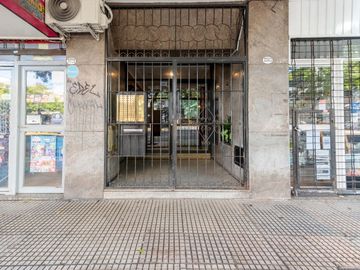 Venta depto 3 amb con balcon Boedo Caba