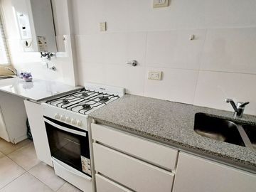 VENTA DPTO 2 AMB, COCHERA, BALCÓN, VICTORIA