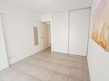 VENTA DPTO 2 AMB, COCHERA, BALCÓN, VICTORIA