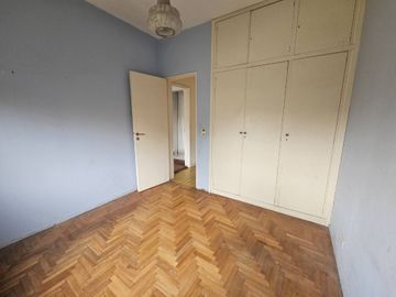 Venta casa 3amb jardín cochera Parrilla Hurlingham