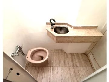Recoleta Venta piso a reciclar 4 ambientes 252 M2