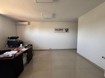 ALQUILER OFICINA 40 MTS2 PILAR VILLA MORRA