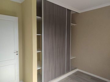 Casa 6 ambientes  alquiler en Maschwitz con pileta