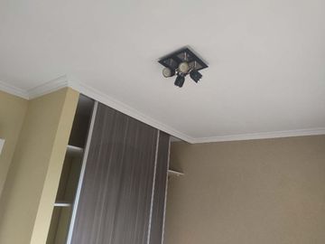 Casa 6 ambientes  alquiler en Maschwitz con pileta