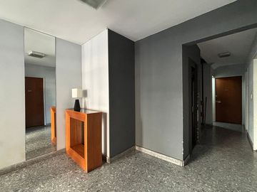 Venta - Departamento 3 ambientes - Flores