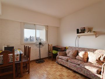 Venta - Departamento 3 ambientes - Flores
