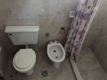 VENTA CASA GRAN LOTE PARA HOUSING VILLA CARLOS PAZ