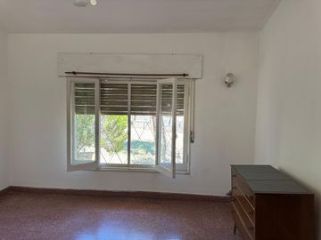 VENTA CASA GRAN LOTE PARA HOUSING VILLA CARLOS PAZ