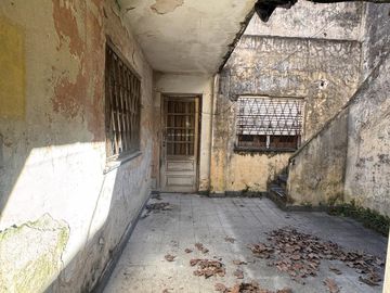 Casa A RECICLAR venta barrio Matheu