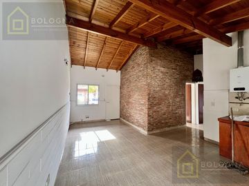Casa en alquiler en Benavidez Tigre