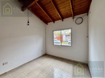 Casa en alquiler en Benavidez Tigre