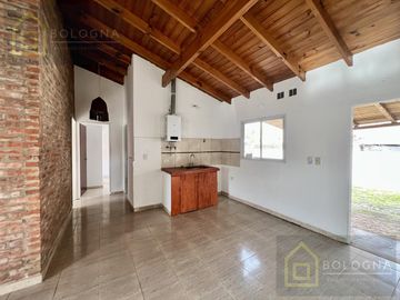 Casa en alquiler en Benavidez Tigre
