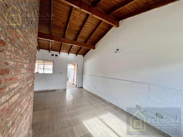 Casa en alquiler en Benavidez Tigre