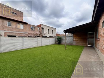 Casa en alquiler en Benavidez Tigre