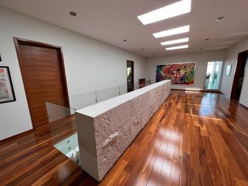 Lujosa Casa de revista