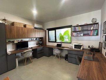 CASA DE REVISTA/ Grande, Moderna y Lujosa