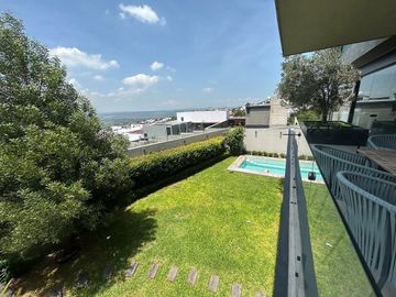 CASA DE REVISTA/ Grande, Moderna y Lujosa