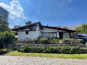 Bonita casa en venta de un nivel. Excelente opción!!