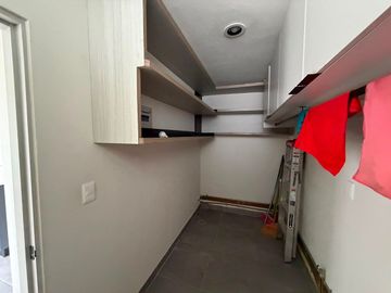 CASA EN RENTA, EN ZIBATA, EL MARQUES, QUERETARO