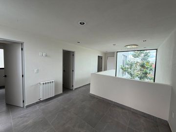 CASA EN RENTA, EN ZIBATA, EL MARQUES, QUERETARO