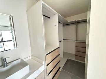 CASA EN RENTA, EN ZIBATA, EL MARQUES, QUERETARO