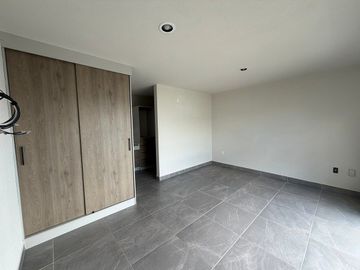 CASA EN RENTA, EN ZIBATA, EL MARQUES, QUERETARO