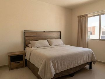 CASA MINIMALISTA AMUEBLADA Y EQUIPADA EN RESIDENCIAL TERRA MAGNA