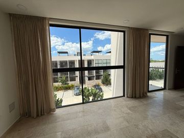 Departamento de dos recámaras en venta en Temozón Norte, Mérida