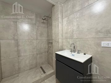 Departamento tres ambientes - con cochera - Lanusita