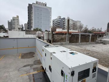 Departamento tres ambientes - con cochera - Lanusita