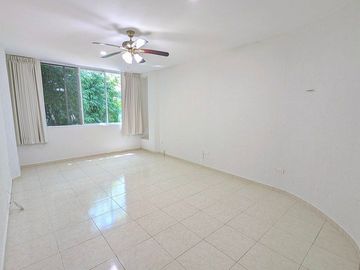 Casa en Renta o Venta dentro de Club de Golf la Ceiba de una planta