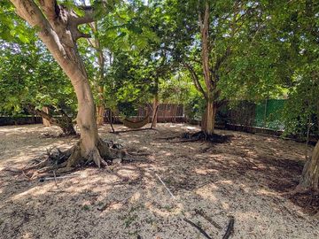 Casa en Renta o Venta dentro de Club de Golf la Ceiba de una planta