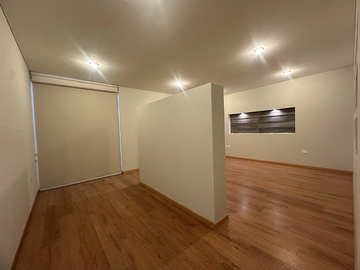 CASA EN VENTA CON ESTUDIO EN PARQUE CAIRO