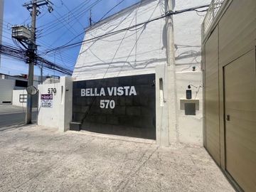 Casa en renta dentro de coto en Lomas Altas, Zapopan