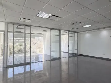 Oficina en renta en Zona Valle Oriente, San Pedro Garza García, Nuevo León