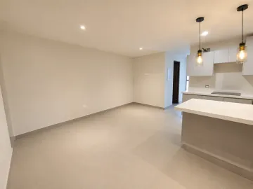 Departamento en renta en Cumbres Madeira, Monterrey, Nuevo León