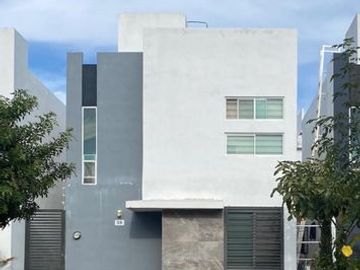 Casa en venta en Fraccionamiento Pontevedra
