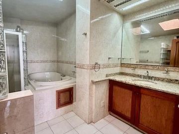 CASA DE OPORTUNIDAD EN VENTA EN METEPEC DE 508 M2 DE CONST. SOLO PAGO CON RECURSO PROPIO