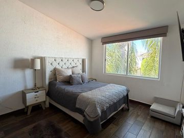 Casa / VENTA -  RENTA / Monte Blanco, Centro Sur, Querétaro, Qro.