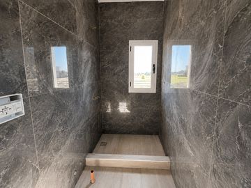 CASA A LA LAGUNA EN SANTA CLARA AL SUR | DISEÑO + VISTA ABIERTA