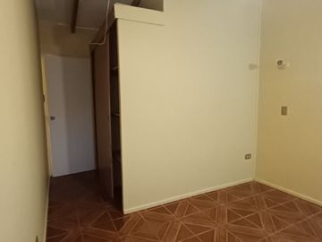Se vende Amplia Casa 5 dormitorios, sector Achupallas.